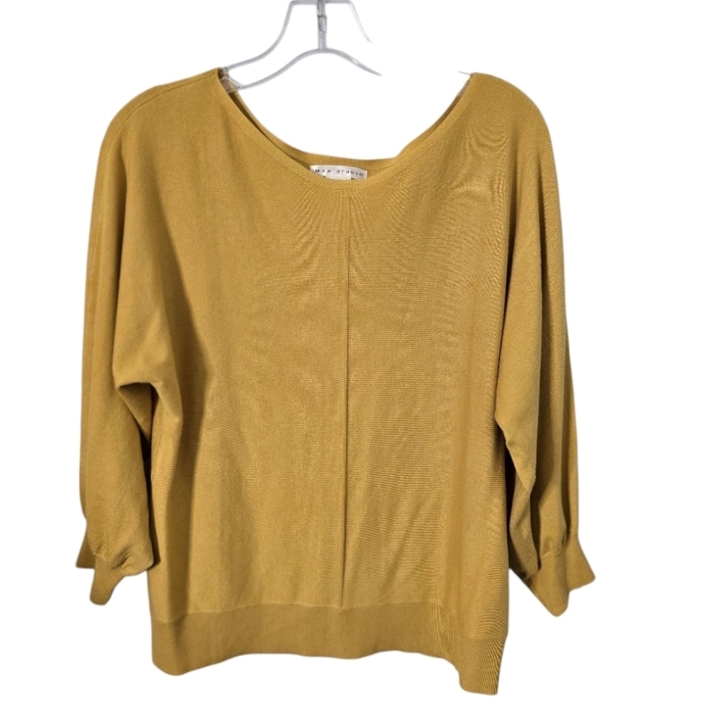 Max Studio Mustard Yellow Sweater top Size M Scoop Neck Rayon Blend *